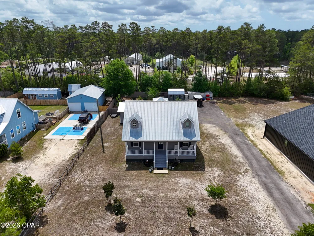 2458 County Highway 3280 Freeport, FL 32439