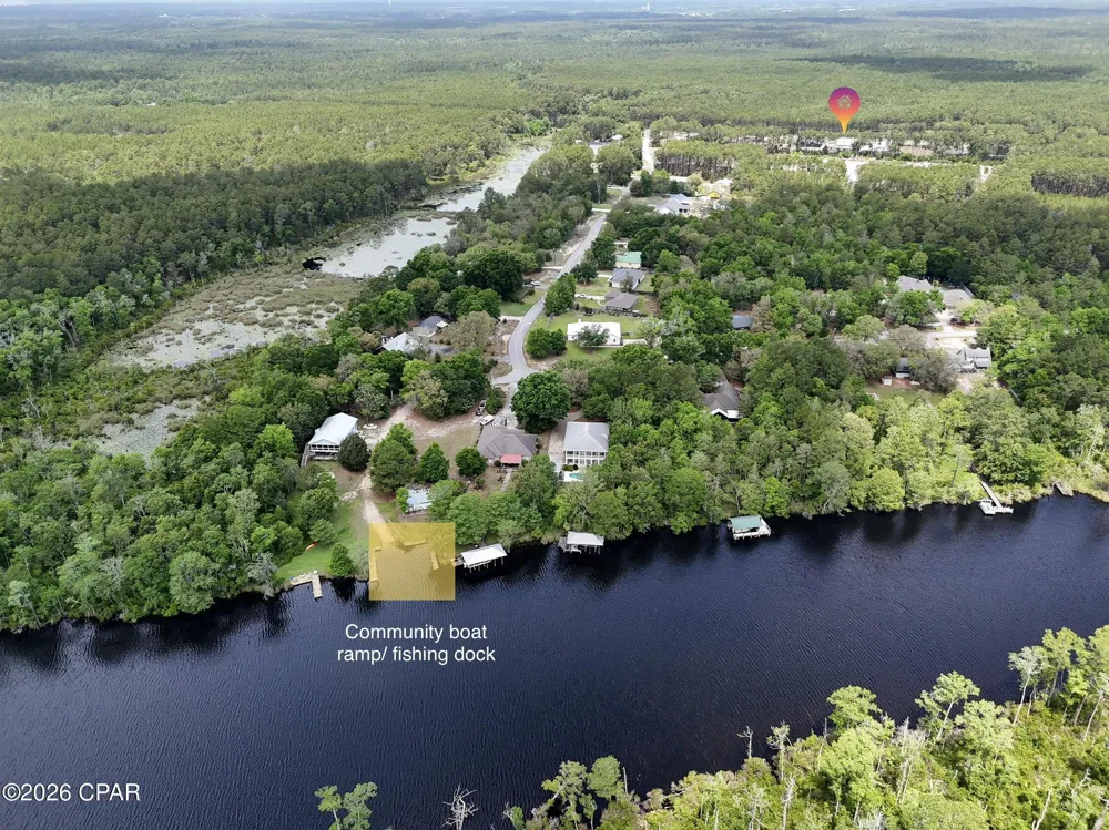 2458 County Highway 3280 Freeport, FL 32439