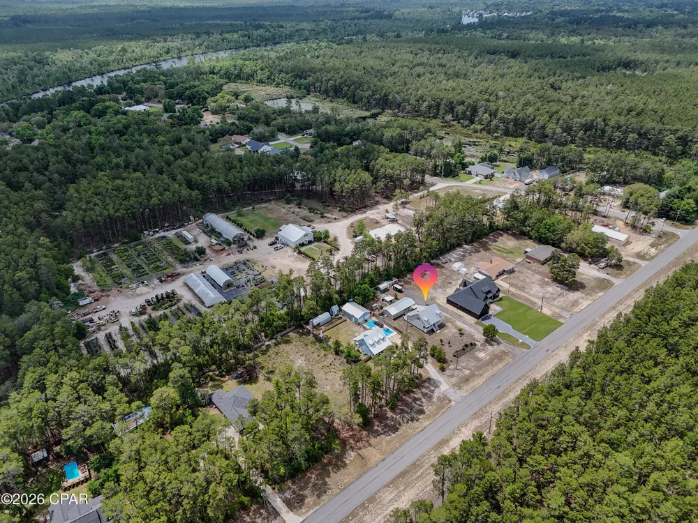 2458 County Highway 3280 Freeport, FL 32439