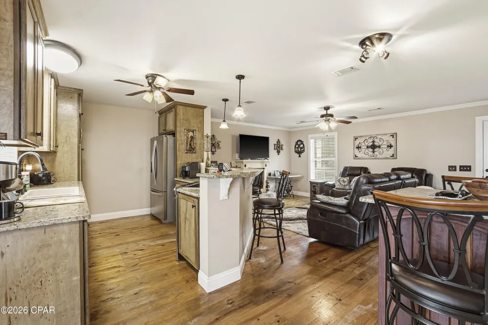 2458 County Highway 3280 Freeport, FL 32439
