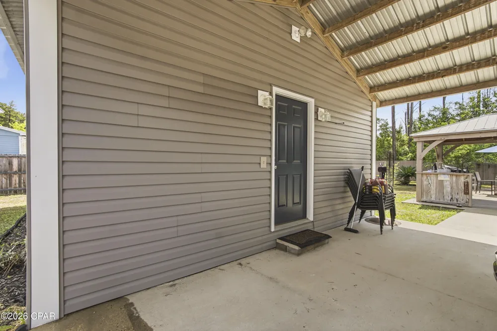 2458 County Highway 3280 Freeport, FL 32439