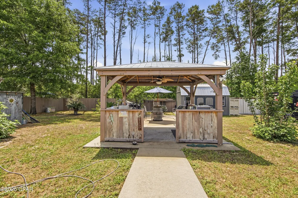 2458 County Highway 3280 Freeport, FL 32439