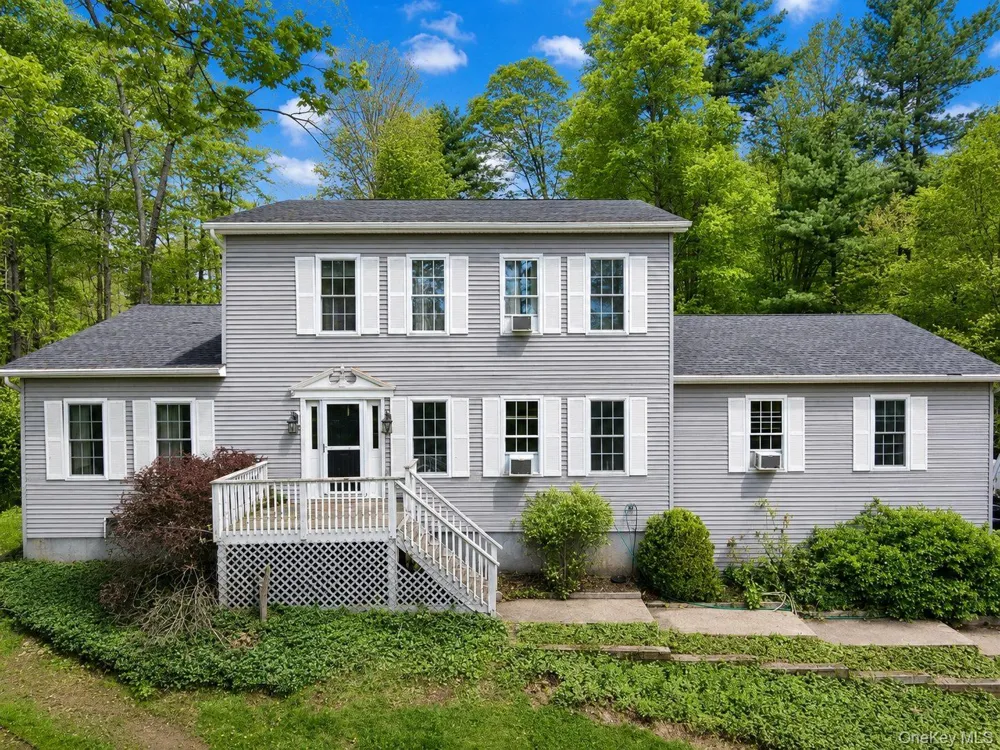 59 Cooper Street Accord, NY 12404