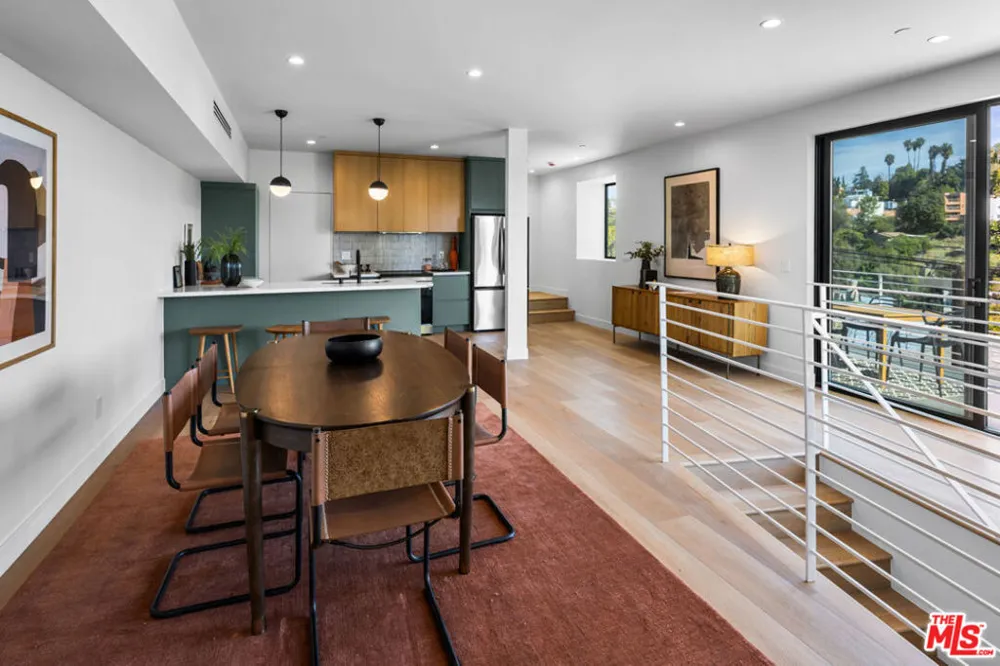 4683 Glenalbyn Drive Los Angeles, CA 90065