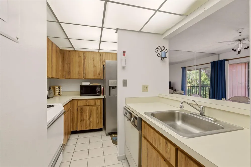 180 MAGNOLIA WOODS COURT #15B Deltona, FL 32725