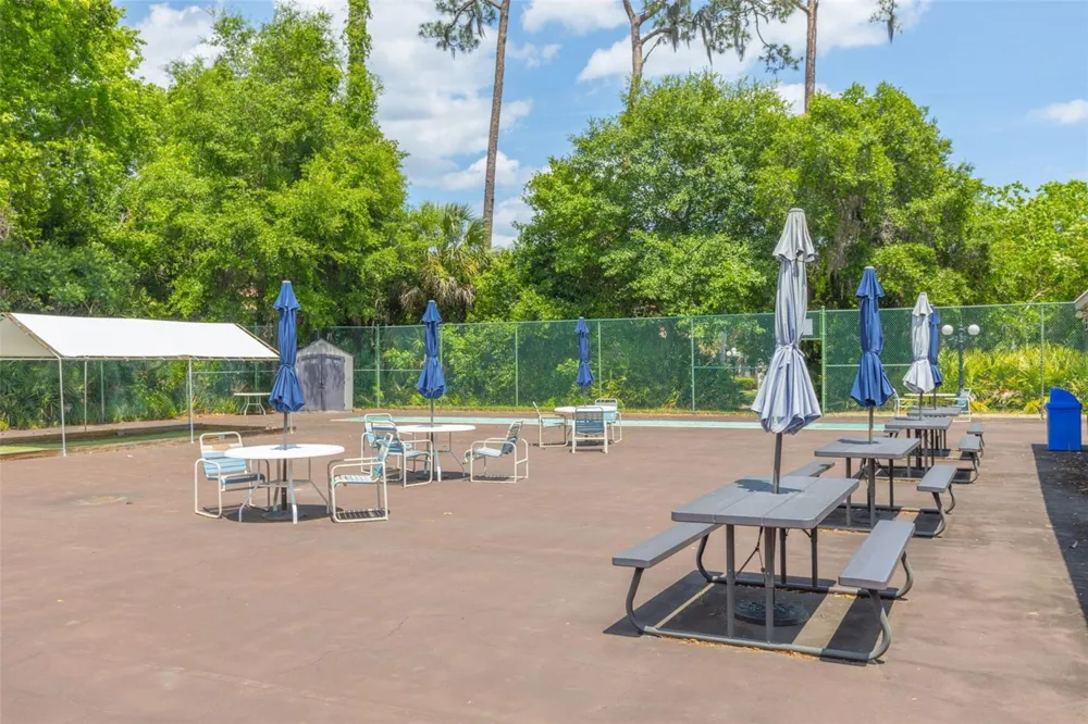 180 MAGNOLIA WOODS COURT #15B Deltona, FL 32725