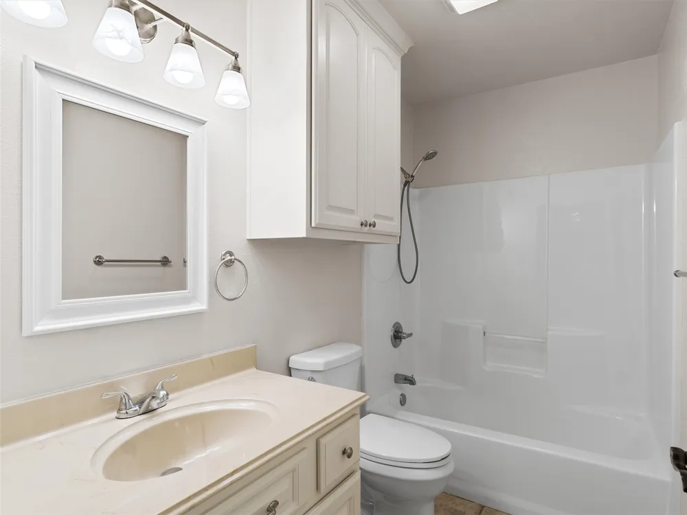 2976 CR 217 E Henderson, TX 75652