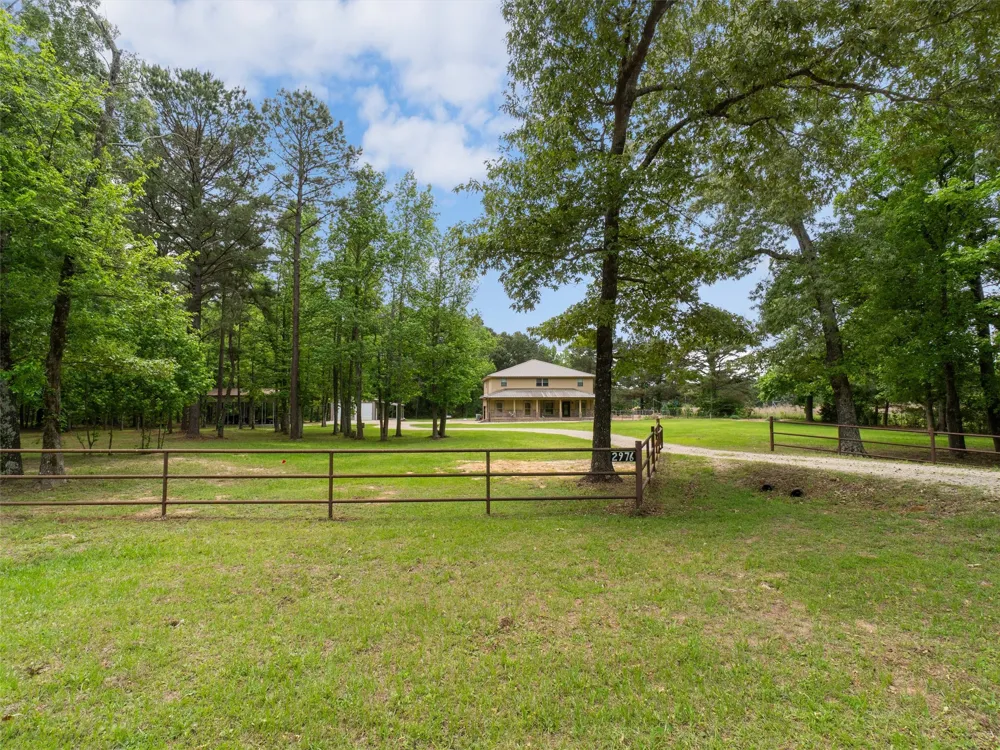 2976 CR 217 E Henderson, TX 75652