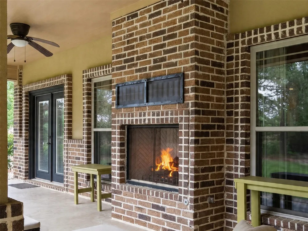 2976 CR 217 E Henderson, TX 75652