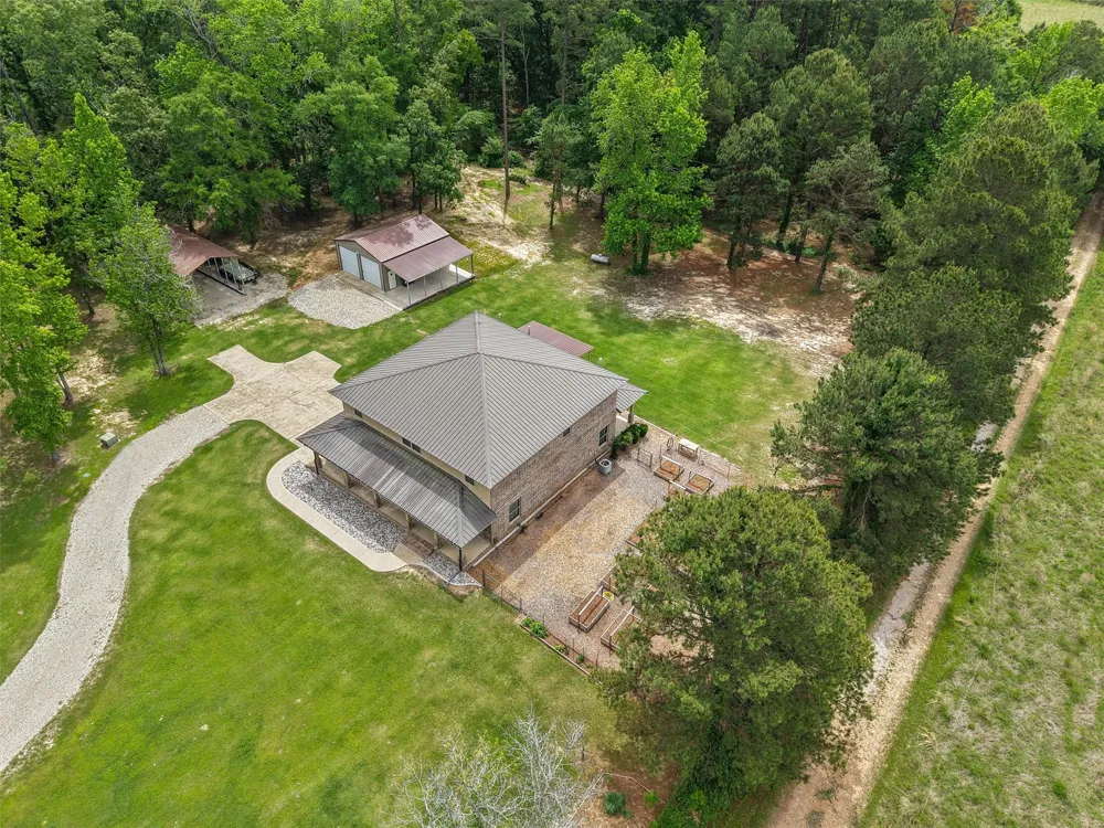 2976 CR 217 E Henderson, TX 75652
