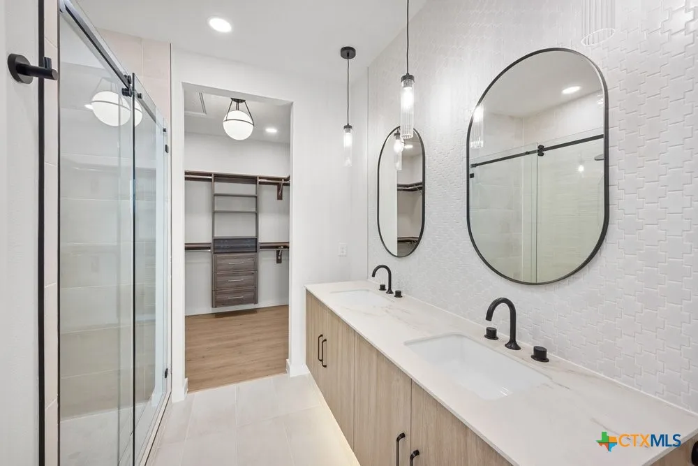 630 Central Parkway #1205/1206 New Braunfels, TX 78130