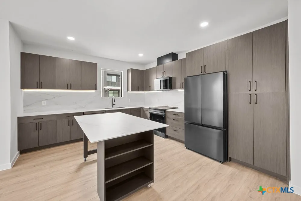 630 Central Parkway #1205/1206 New Braunfels, TX 78130