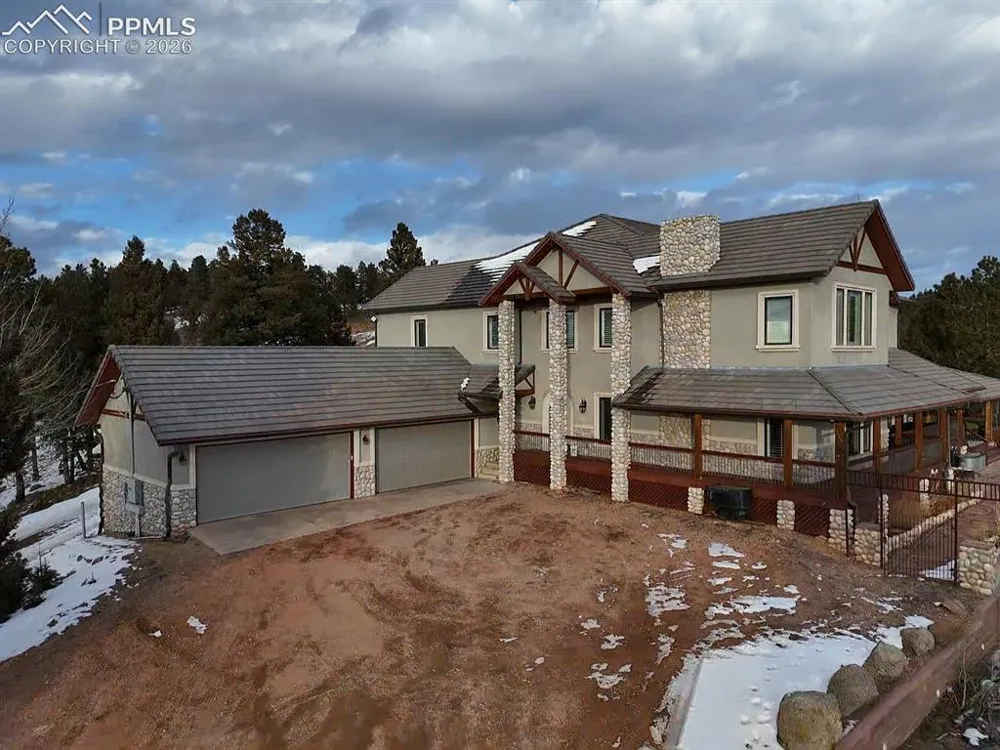 4687 W Highway 24 Florissant, CO 80816