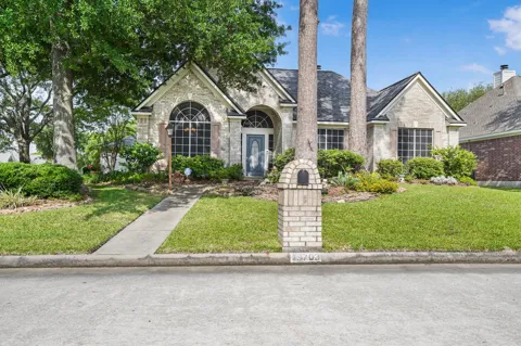 19703 Clear Glen Drive