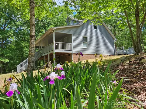 5692 Brooklyn Road