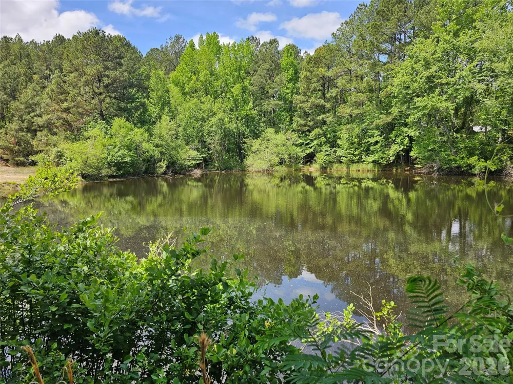 5692 Brooklyn Road Great Falls, SC 29055
