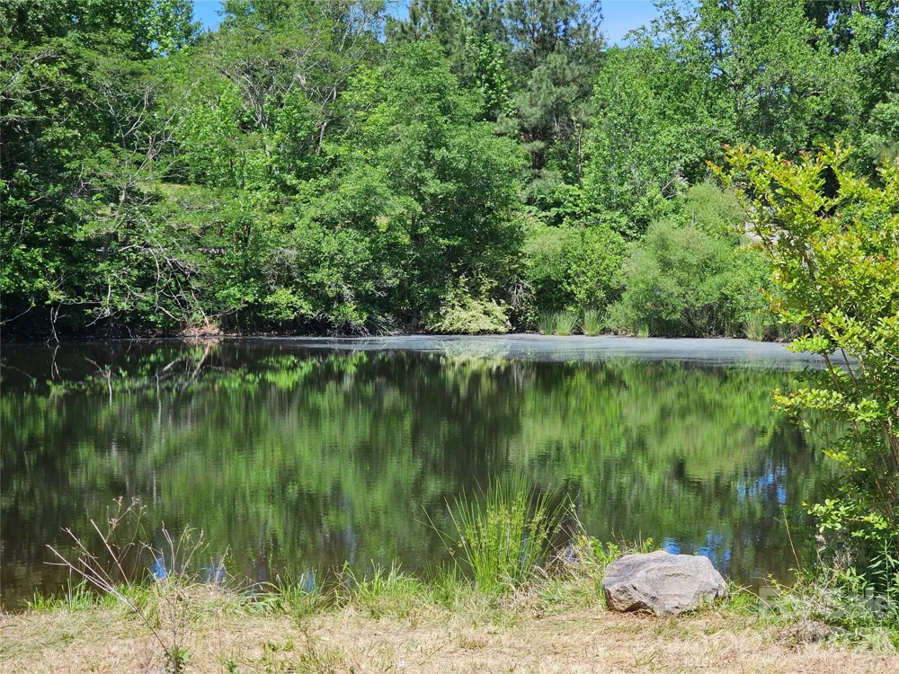 5692 Brooklyn Road Great Falls, SC 29055