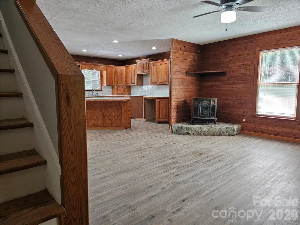 5692 Brooklyn Road Great Falls, SC 29055