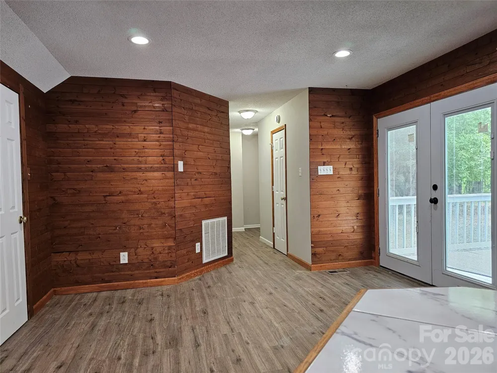 5692 Brooklyn Road Great Falls, SC 29055