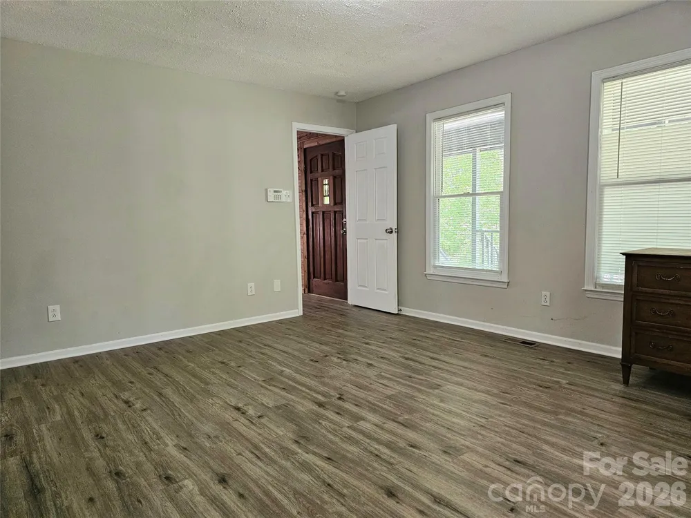 5692 Brooklyn Road Great Falls, SC 29055