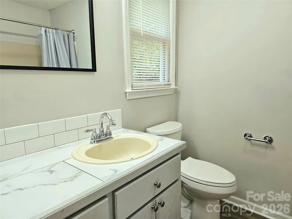 5692 Brooklyn Road Great Falls, SC 29055