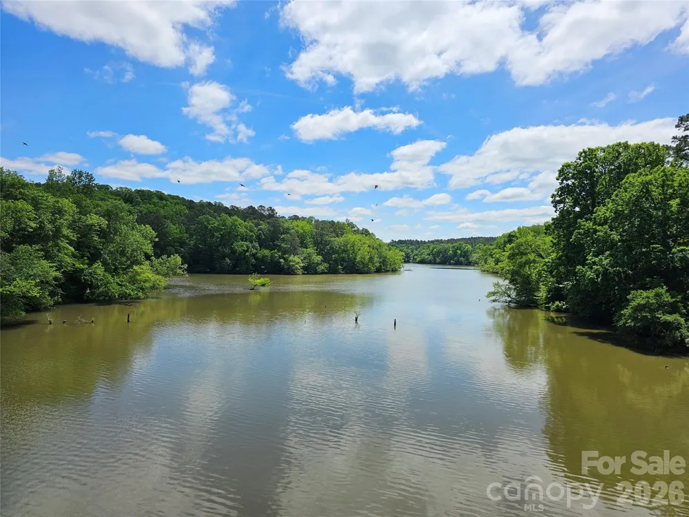 5692 Brooklyn Road Great Falls, SC 29055