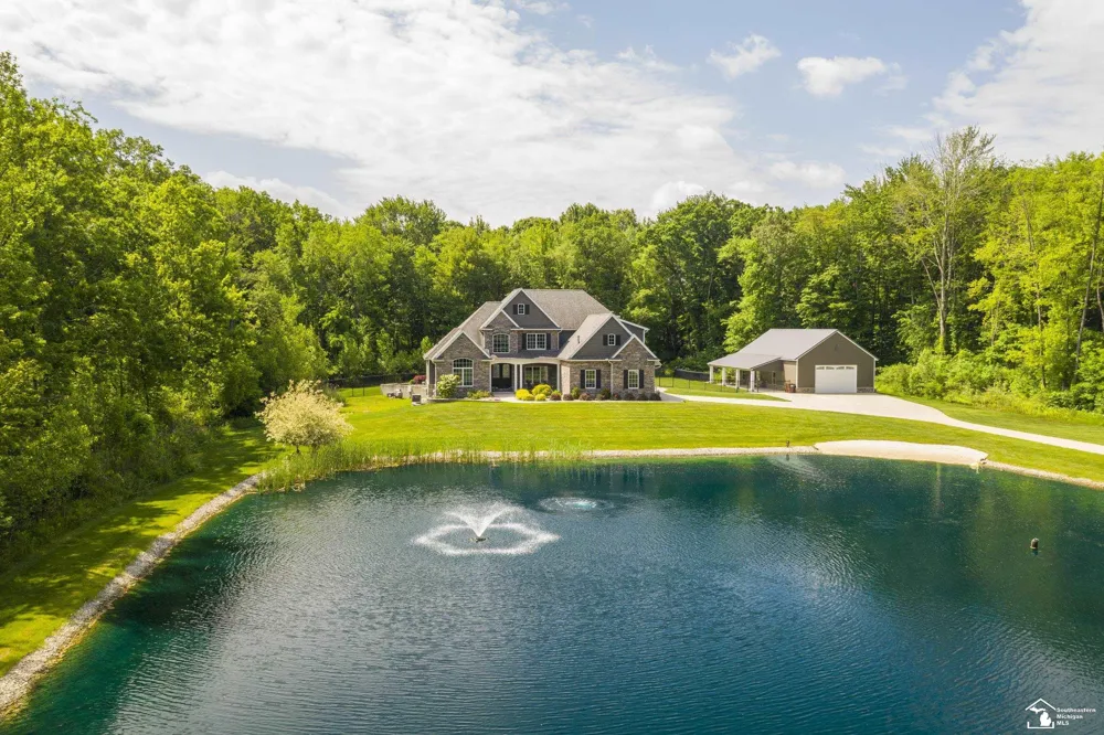 1501 W Dean Road Bedford Township, MI 48182