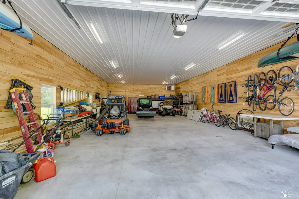 1501 W Dean Road Bedford Township, MI 48182