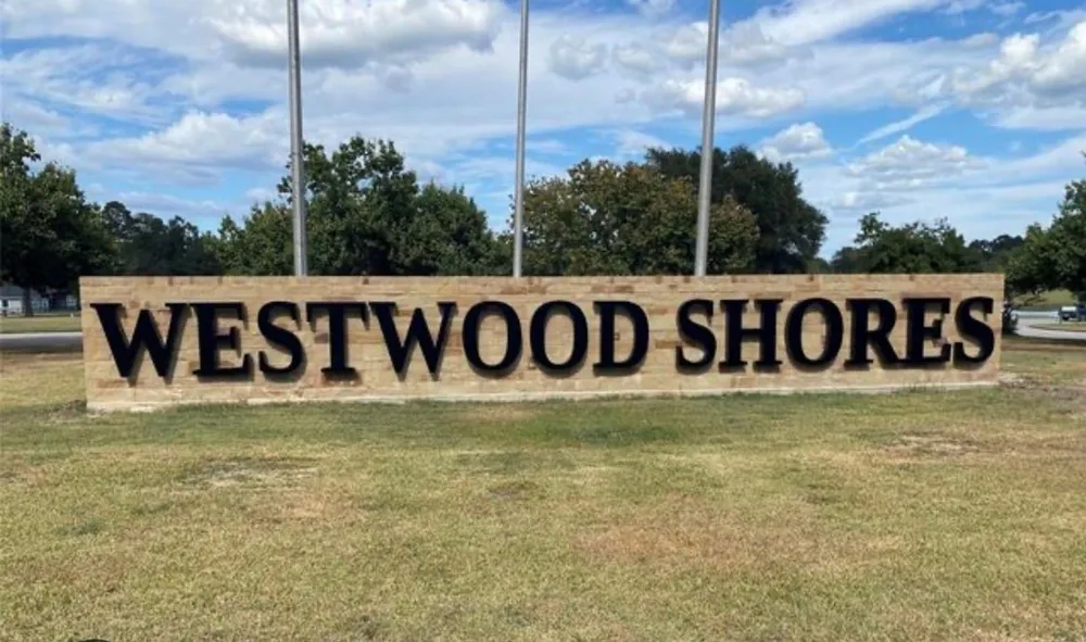 4 Meadowlark Trinity, TX 75862