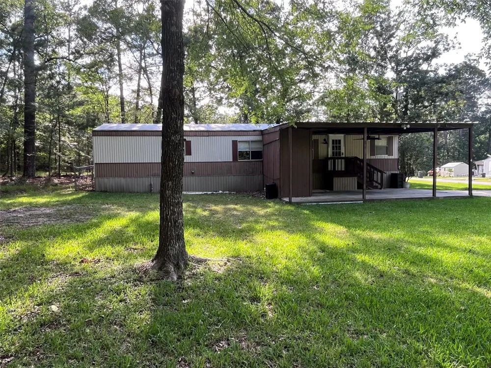 4 Meadowlark Trinity, TX 75862