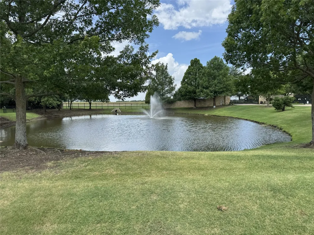 Waterstone Estates Drive McKinney, TX 75071