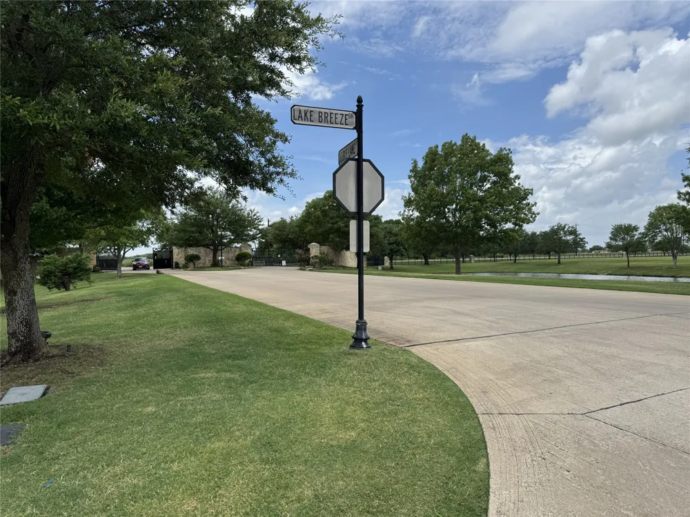 Waterstone Estates Drive McKinney, TX 75071