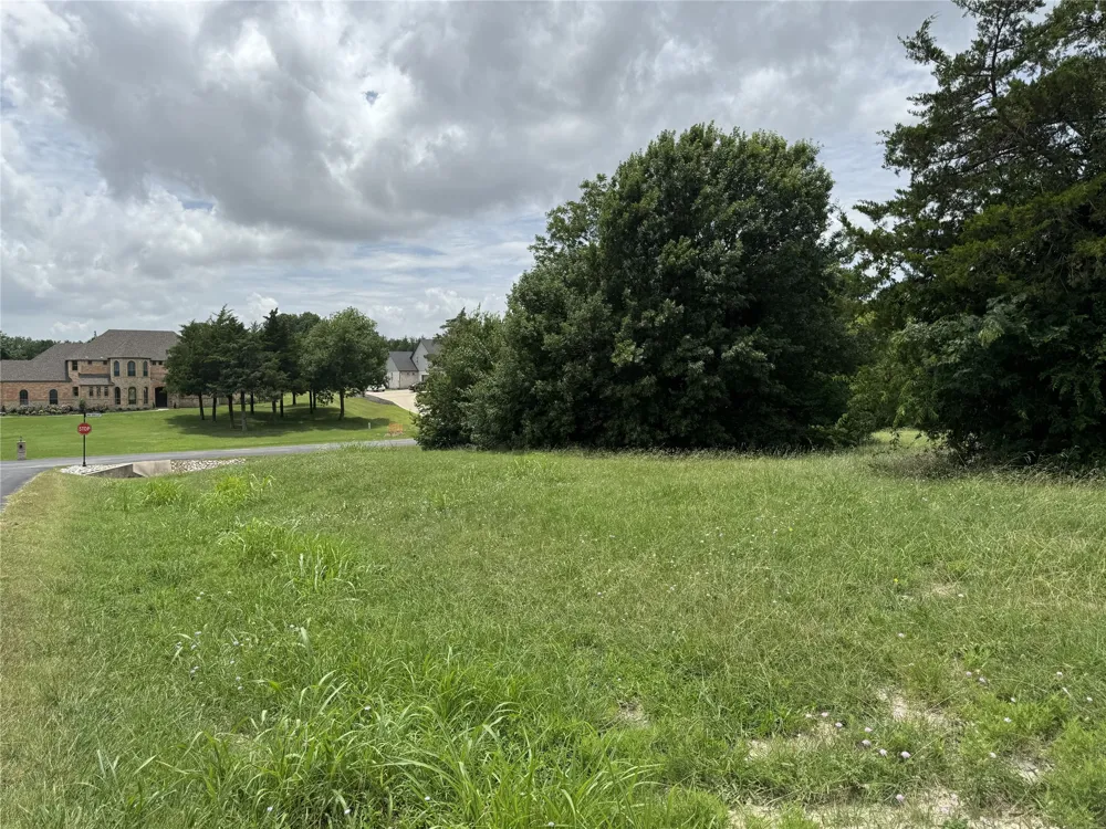 Waterstone Estates Drive McKinney, TX 75071