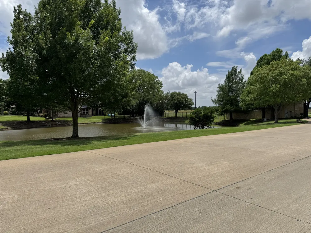 Waterstone Estates Drive McKinney, TX 75071