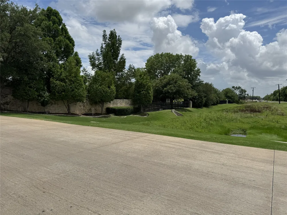 Waterstone Estates Drive McKinney, TX 75071