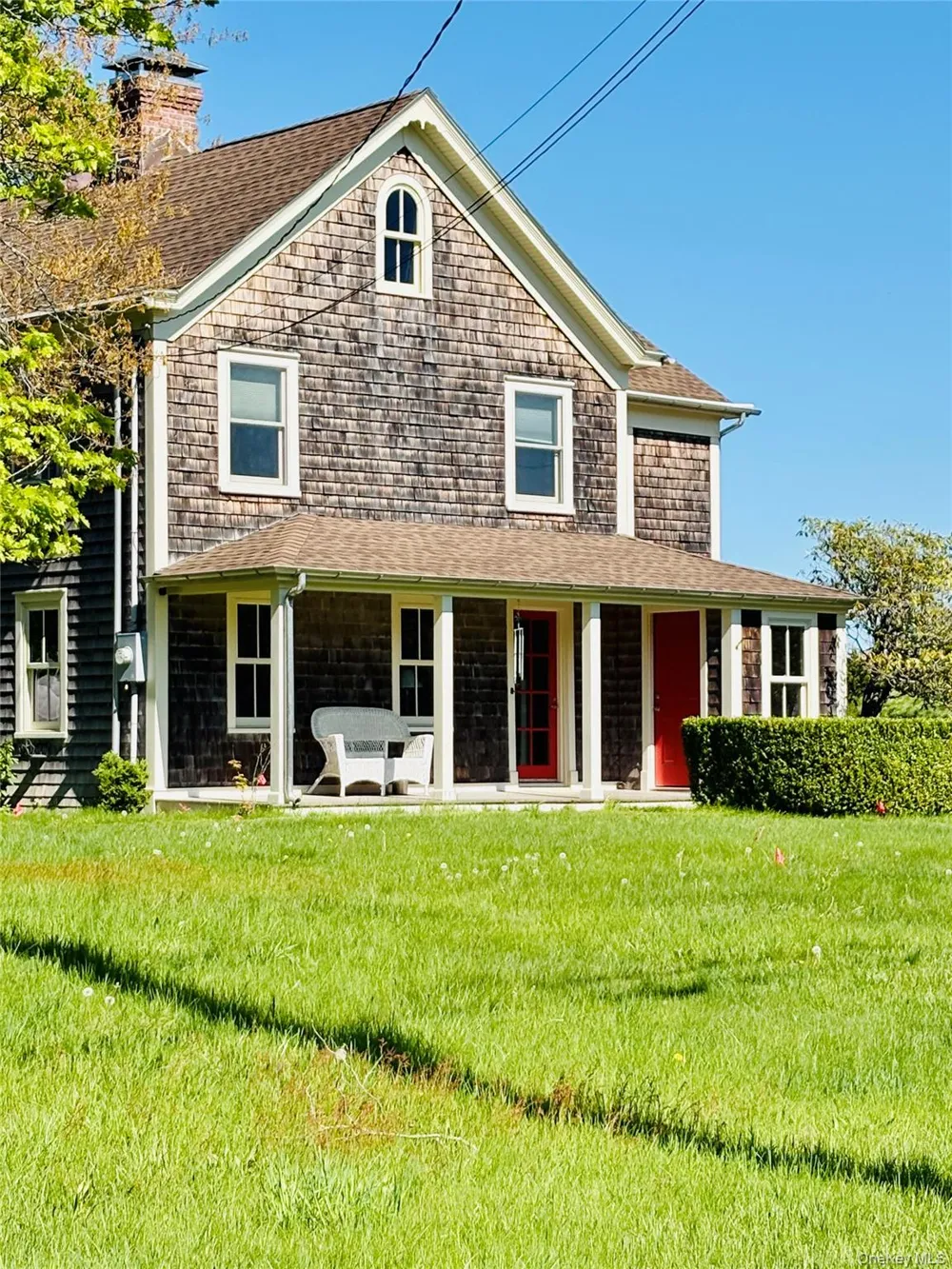 184 Twomey Avenue Calverton, NY 11933