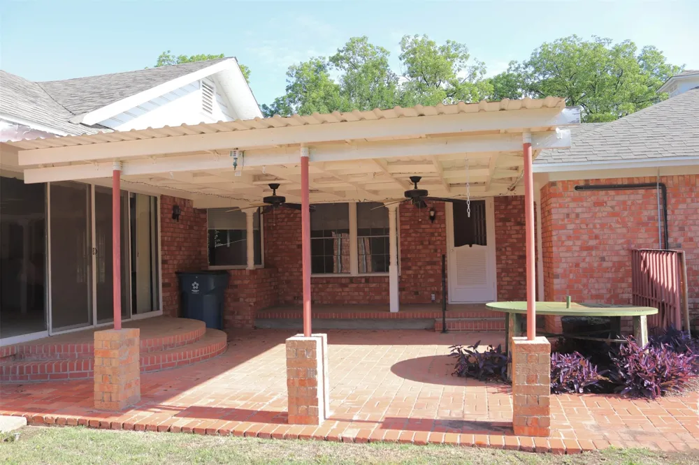 211 Spill Street Winters, TX 79567