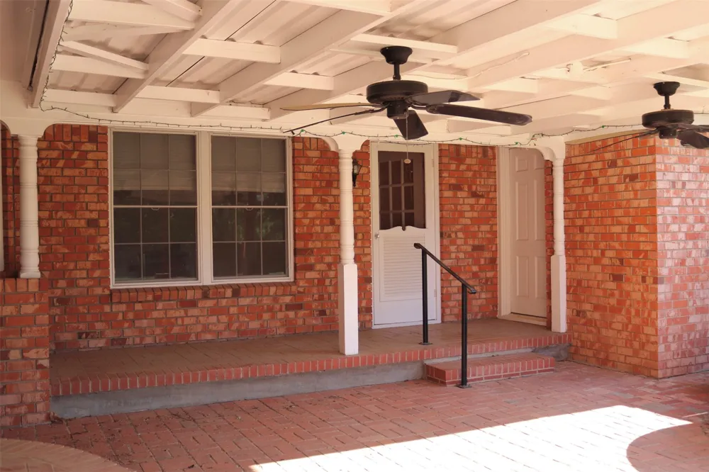 211 Spill Street Winters, TX 79567