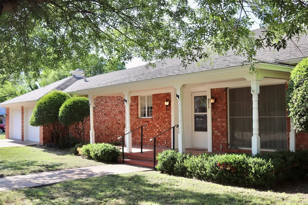 211 Spill Street Winters, TX 79567