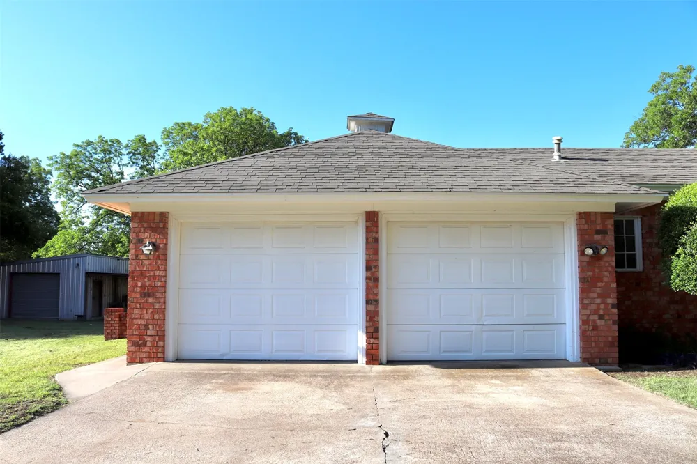 211 Spill Street Winters, TX 79567