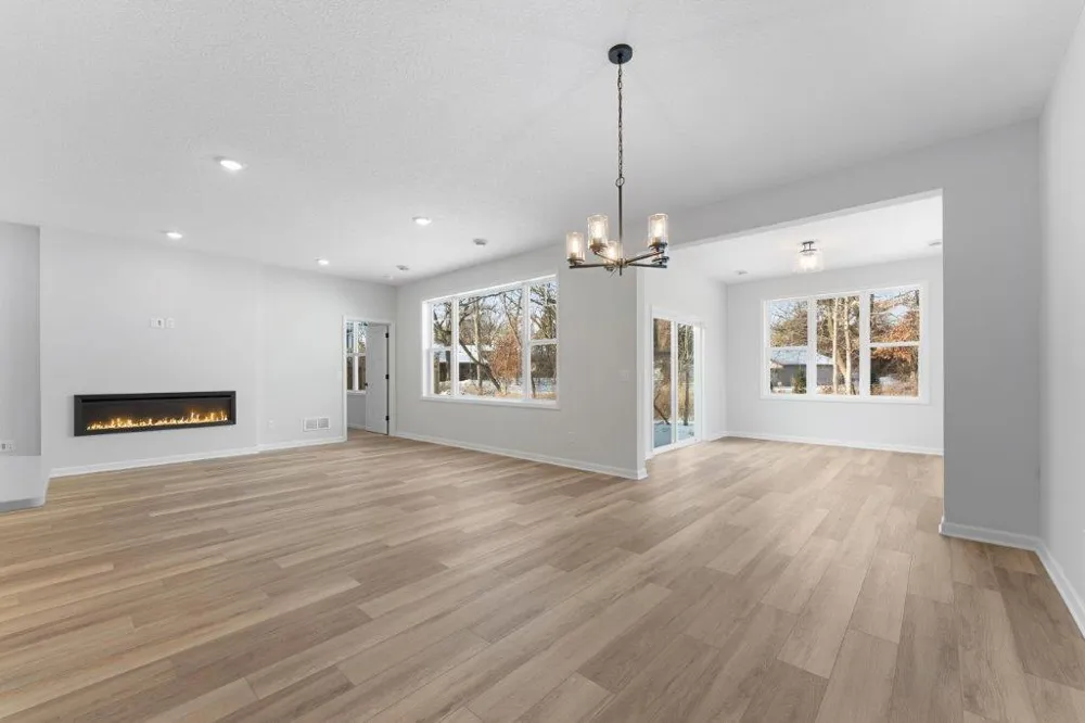 540 Tulare Terrace Newport, MN 55055
