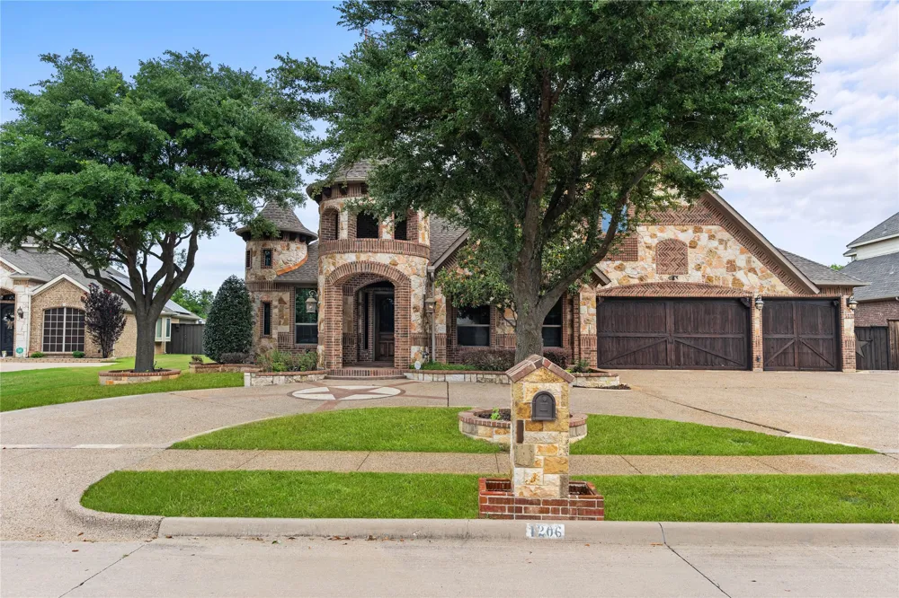 1206 Genesis Drive Mansfield, TX 76063
