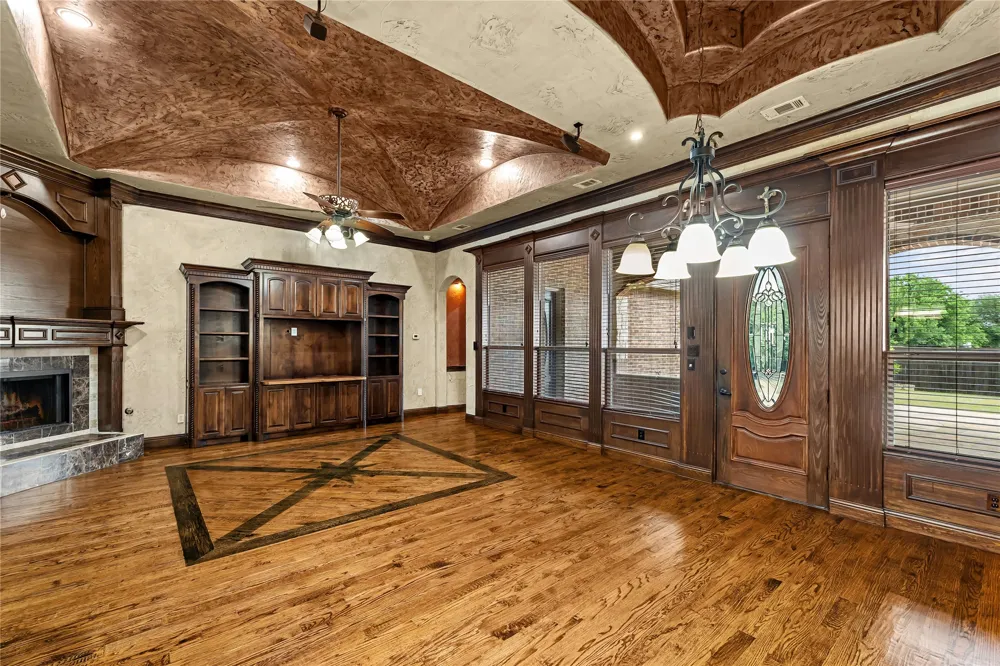 1206 Genesis Drive Mansfield, TX 76063