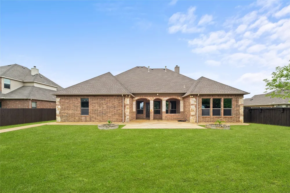 1206 Genesis Drive Mansfield, TX 76063