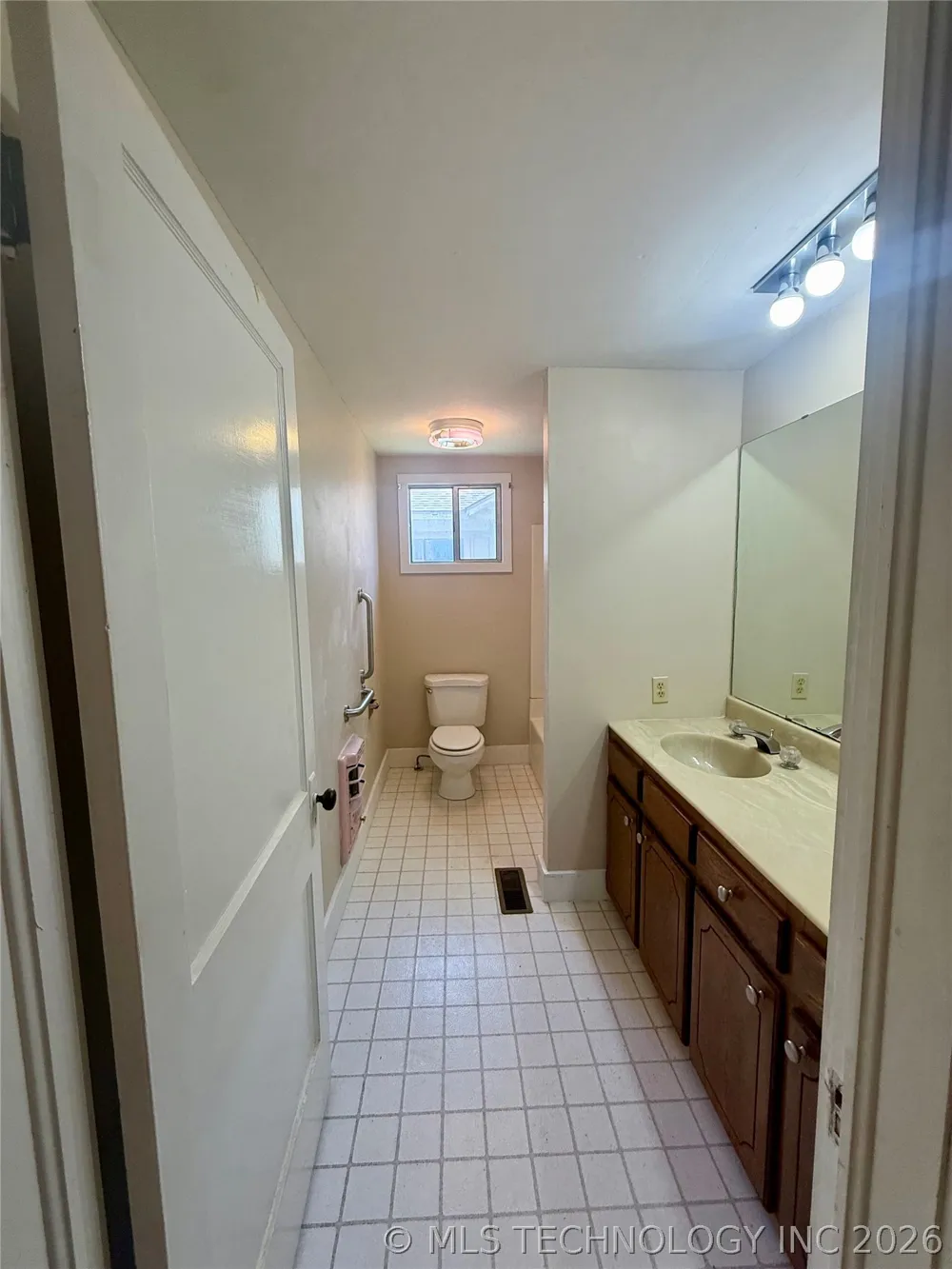 803 W Moore Street Henryetta, OK 74437