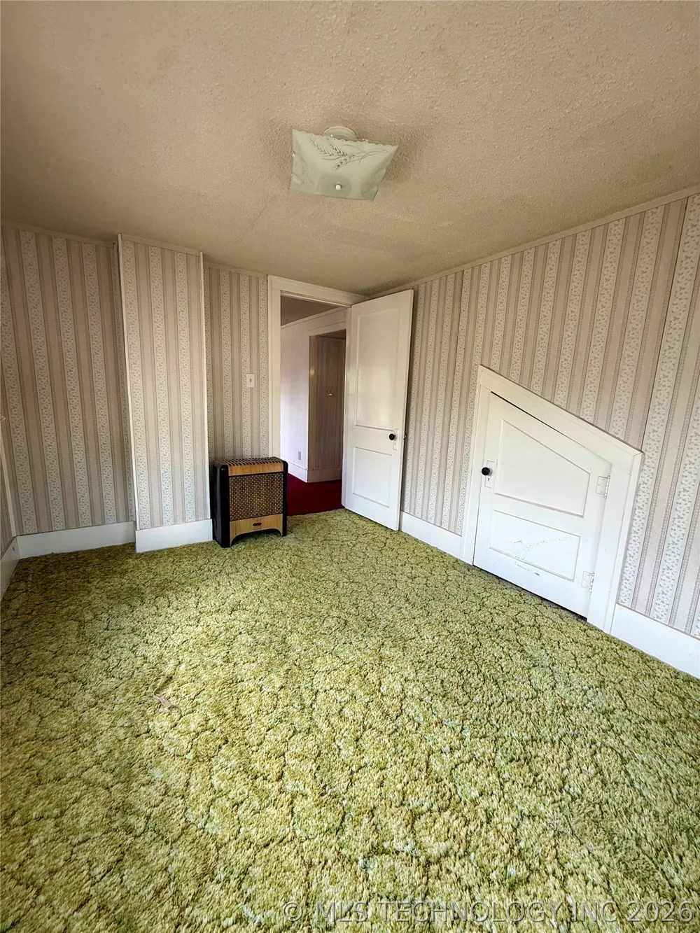 803 W Moore Street Henryetta, OK 74437