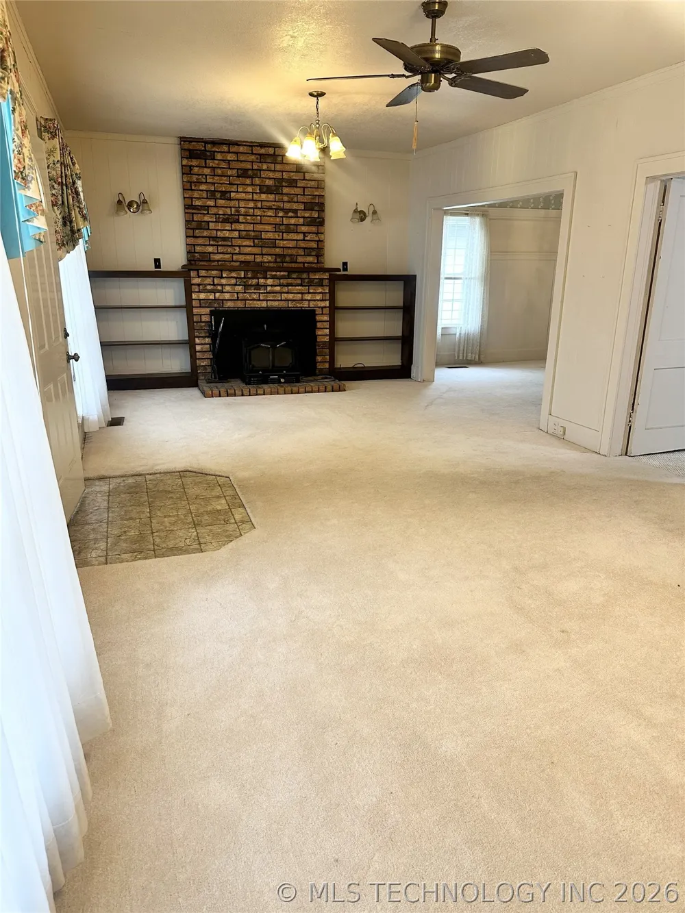 803 W Moore Street Henryetta, OK 74437