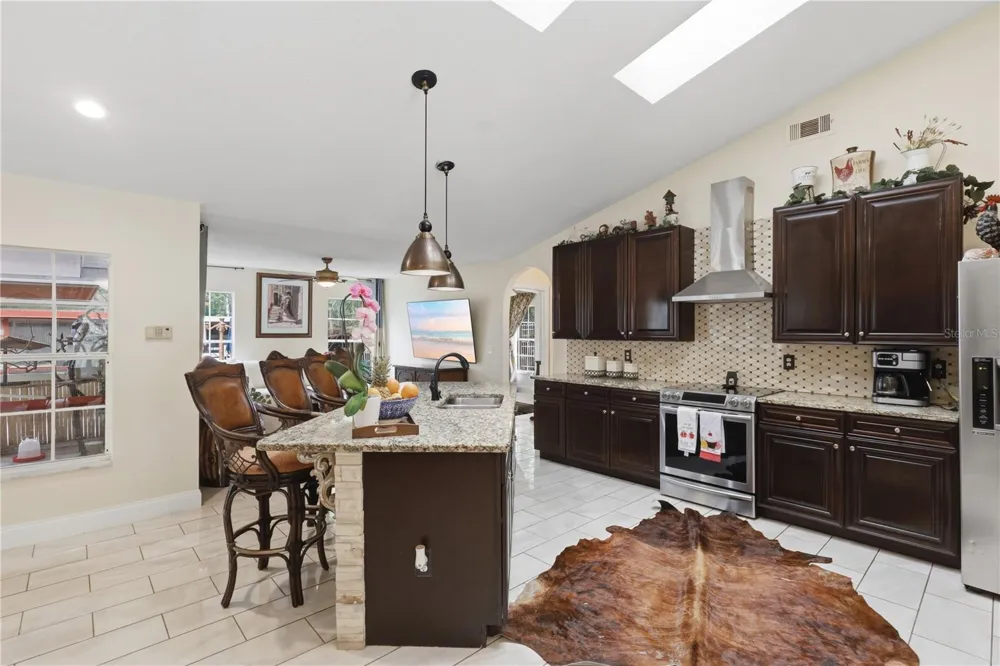1898 BLACKWELDER ROAD De Leon Springs, FL 32130