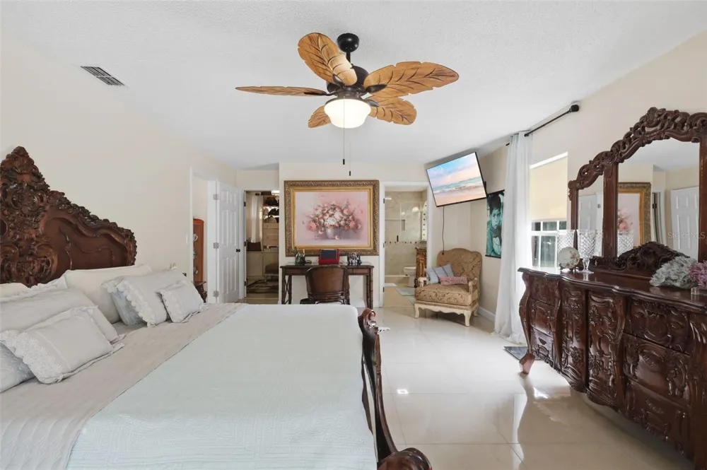 1898 BLACKWELDER ROAD De Leon Springs, FL 32130