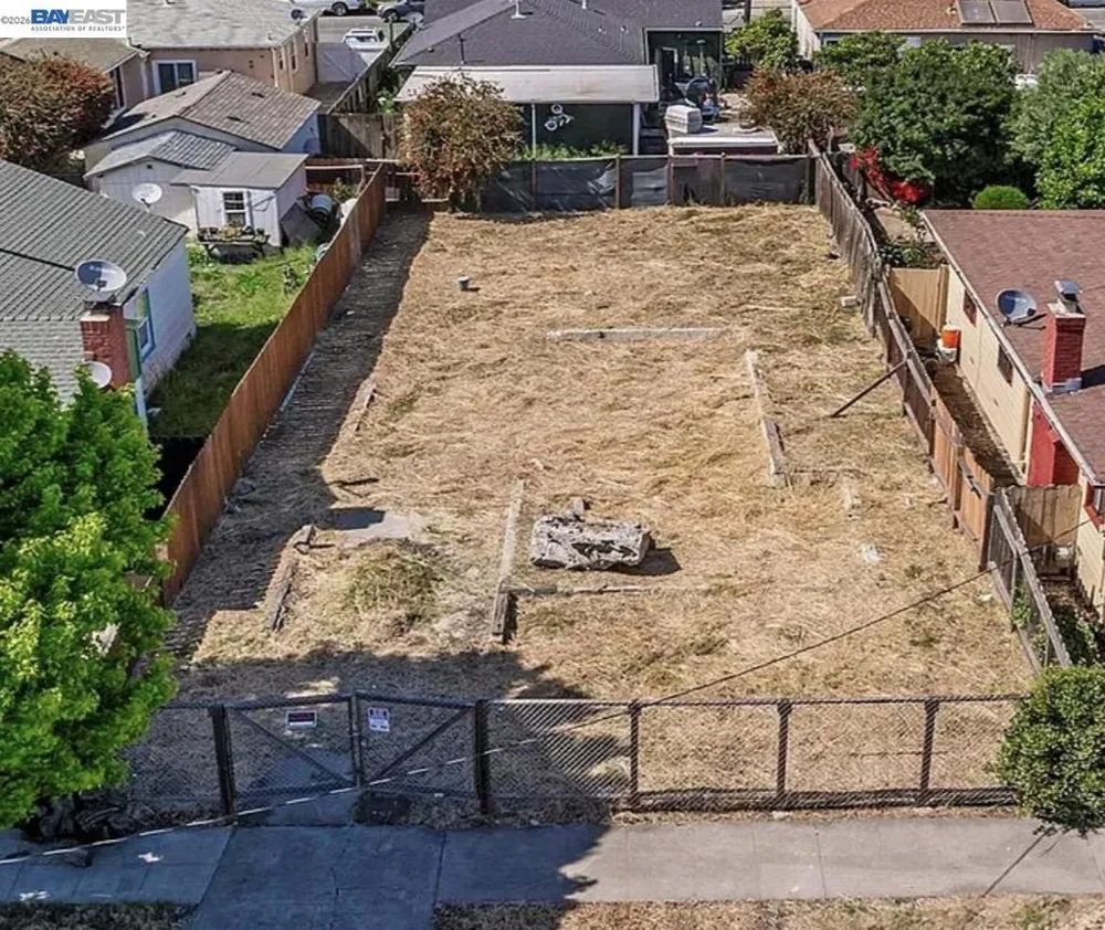 1737 ESMOND AVE Richmond, CA 94801